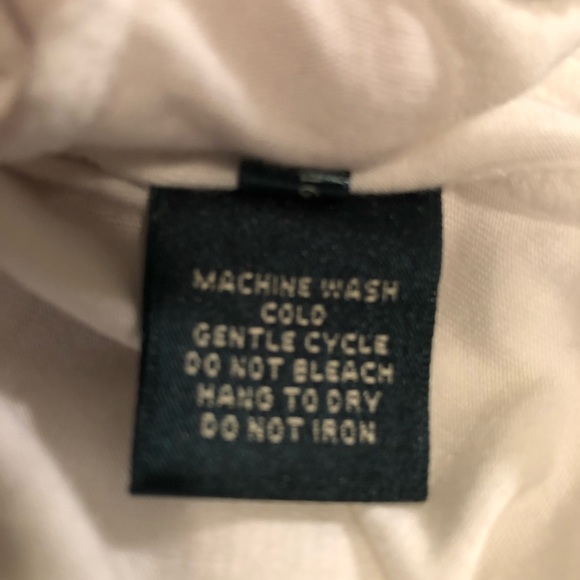 Pretty White Knit Top - Picture 6 of 8